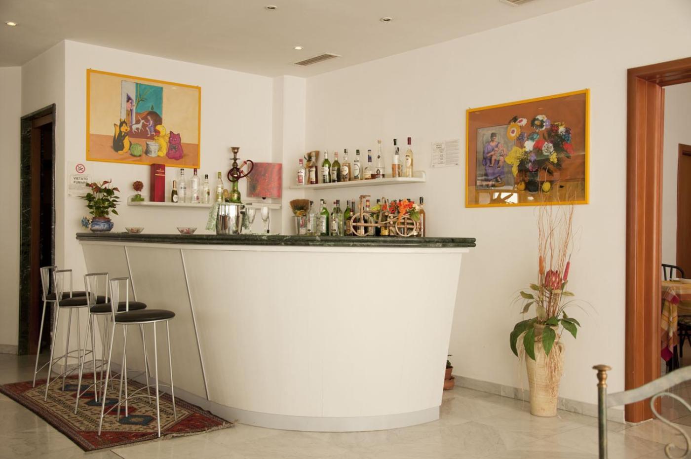 Hotel Thema Rocca San Giovanni Extérieur photo
